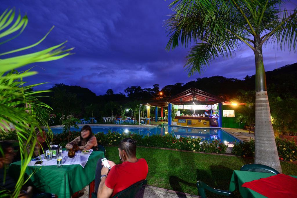 Royal Heights Hotel Jicaral Kültér fotó